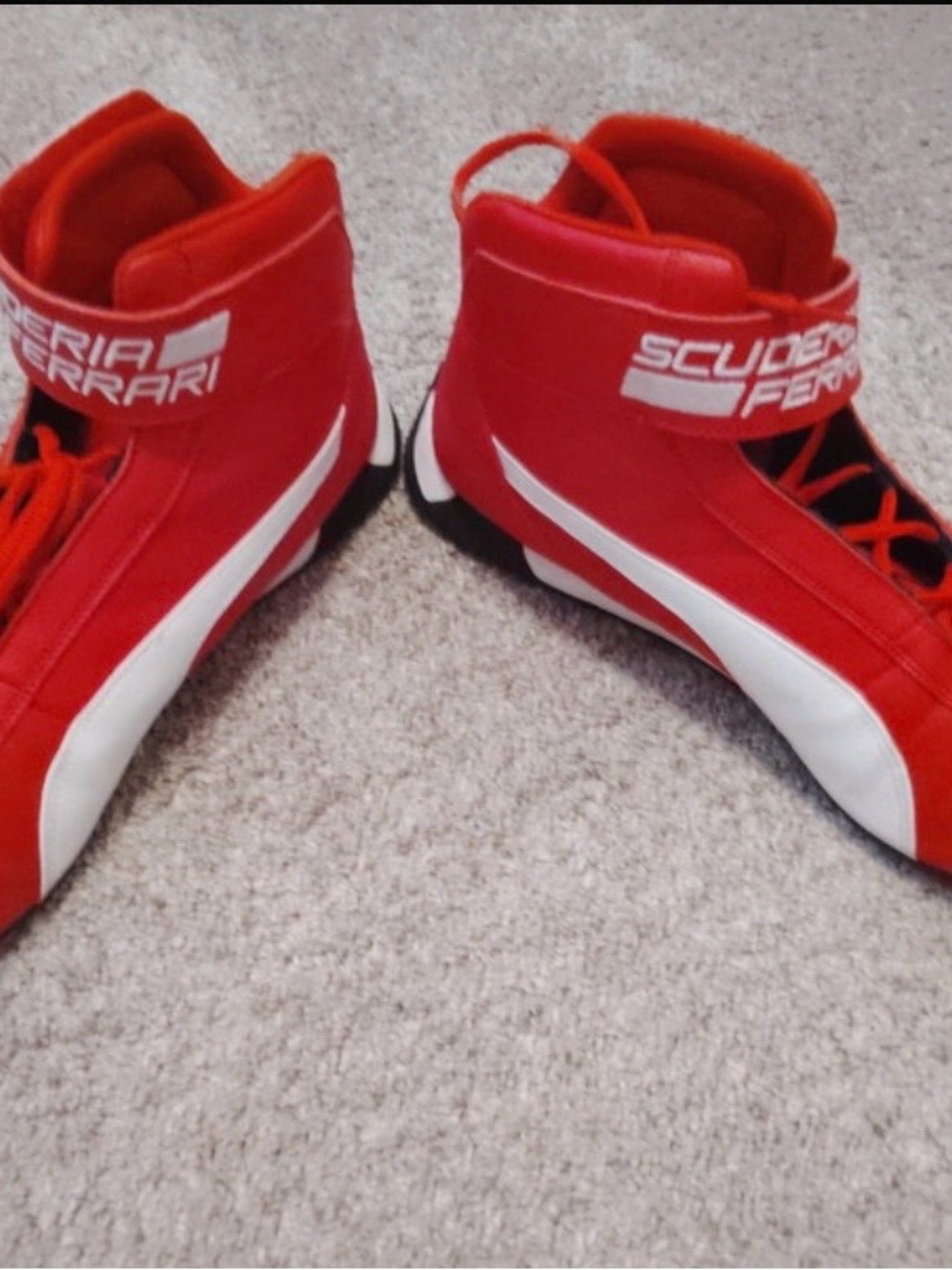 PUMA Scuderia Ferrari R-Cat Mid Size 12 - Picture 2 of 6